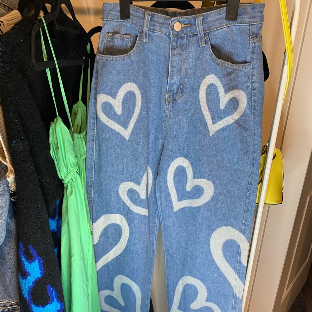 boyfriend heart jeans